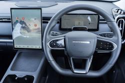 2025 Jaecoo J7 SHS Track