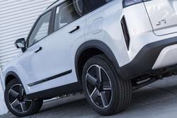 2025 Jaecoo J7 SHS Track