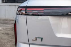 2025 Jaecoo J7 SHS Summit