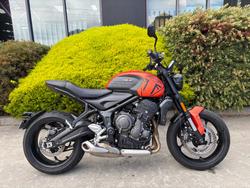 Triumph Trident 660