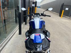 2024 BMW Motorrad R 1250 R BLUE
