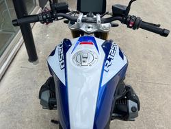 2024 BMW Motorrad R 1250 R BLUE