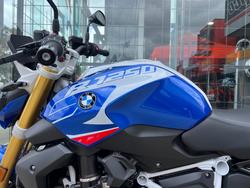 2024 BMW Motorrad R 1250 R BLUE