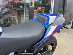 2024 BMW Motorrad R 1250 R BLUE