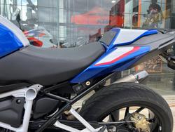 2024 BMW Motorrad R 1250 R BLUE