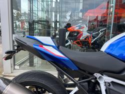 2024 BMW Motorrad R 1250 R BLUE