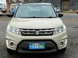 2016 Suzuki Vitara RT-S LY Savannah Ivory