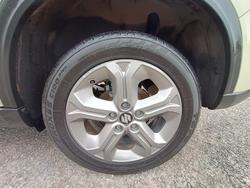 2016 Suzuki Vitara RT-S LY Savannah Ivory