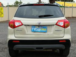 2016 Suzuki Vitara RT-S LY Savannah Ivory