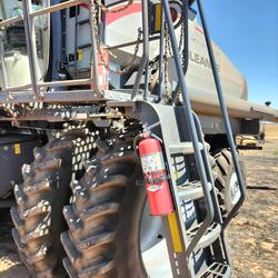 2022 Gleaner S97 Harvester & 40' Gleaner Front