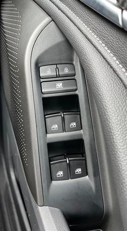 2024 LDV D90 Executive