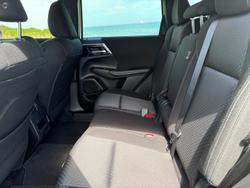 2022 Mitsubishi Outlander LS