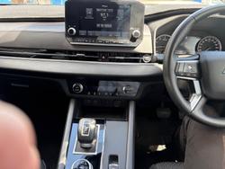 2022 Mitsubishi Outlander LS