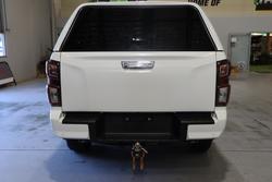 2022 Isuzu D-MAX LS-U