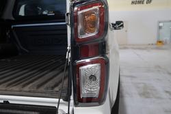 2022 Isuzu D-MAX LS-U