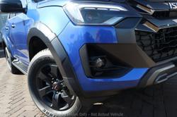 2025 Isuzu D-MAX X-TERRAIN