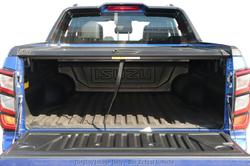 2025 Isuzu D-MAX X-TERRAIN