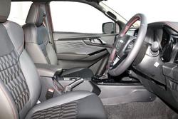 2025 Isuzu D-MAX X-TERRAIN