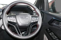 2025 Isuzu D-MAX X-TERRAIN