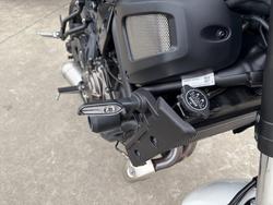 2024 Yamaha XSR700 WHITE/BLAC