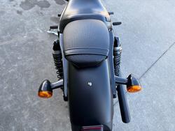 2019 HARLEY-DAVIDSON XL883N IRON 883 Black