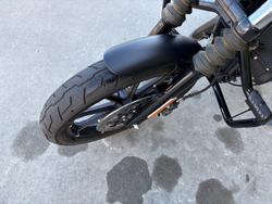 2019 HARLEY-DAVIDSON XL883N IRON 883 Black