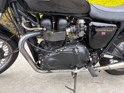 2008 Triumph BONNEVILLE