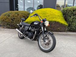 2008 Triumph BONNEVILLE