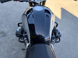 2024 BMW Motorrad R 12 nineT HL Black