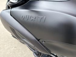 2015 DUCATI DIAVEL Black