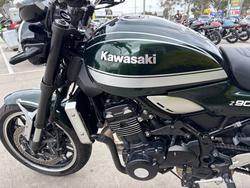 2022 Kawasaki Z900RS (ZR900C) Green