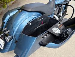 2022 Indian CHIEFTAIN DARK HORSE BLUE SLATE METALLIC