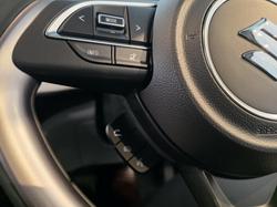 2025 Suzuki Swift Hybrid GLX