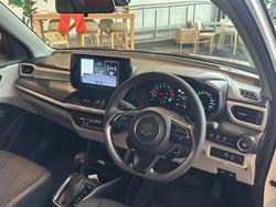 2025 Suzuki Swift Hybrid GLX