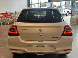 2025 Suzuki Swift Hybrid GLX