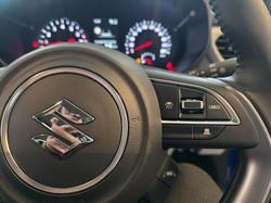 2025 Suzuki Swift Hybrid GLX