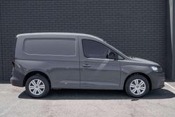 2025 Volkswagen Caddy TSI220
