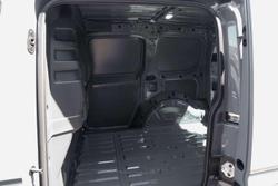 2025 Volkswagen Caddy TSI220