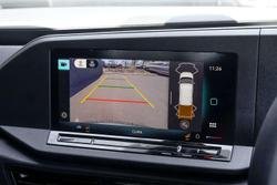 2025 Volkswagen Caddy TSI220