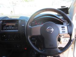 2007 Nissan Navara ST-X