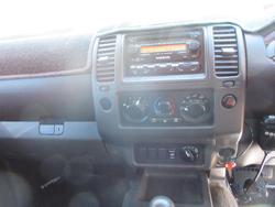 2007 Nissan Navara ST-X