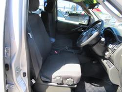 2007 Nissan Navara ST-X