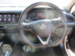 2020 Holden Calais V