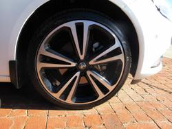 2020 Holden Calais V