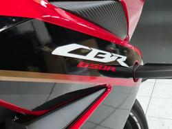 2023 Honda CBR650R Red