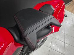 2023 Honda CBR650R Red