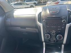 2015 Isuzu D-MAX SX MY15 4X4 Dual Range Titanium Silver