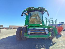 2018 John Deere S790 Green