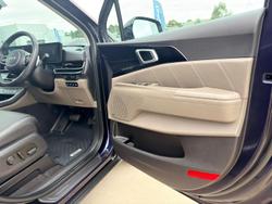 2024 Kia Carnival GT-Line