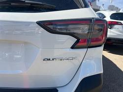 2024 Subaru Outback AWD Touring 6GEN MY25 AWD Crystal White